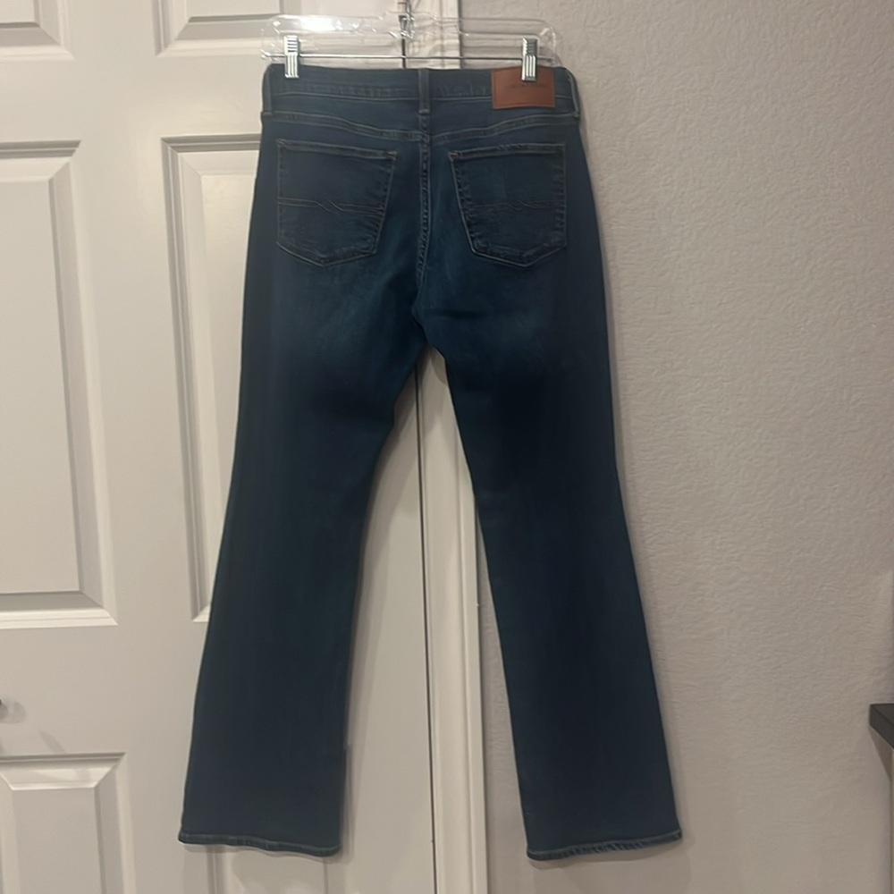 NWOT Lucky Brand Sweet Mid Rise Boot Cut Jeans - Picture 9 of 12